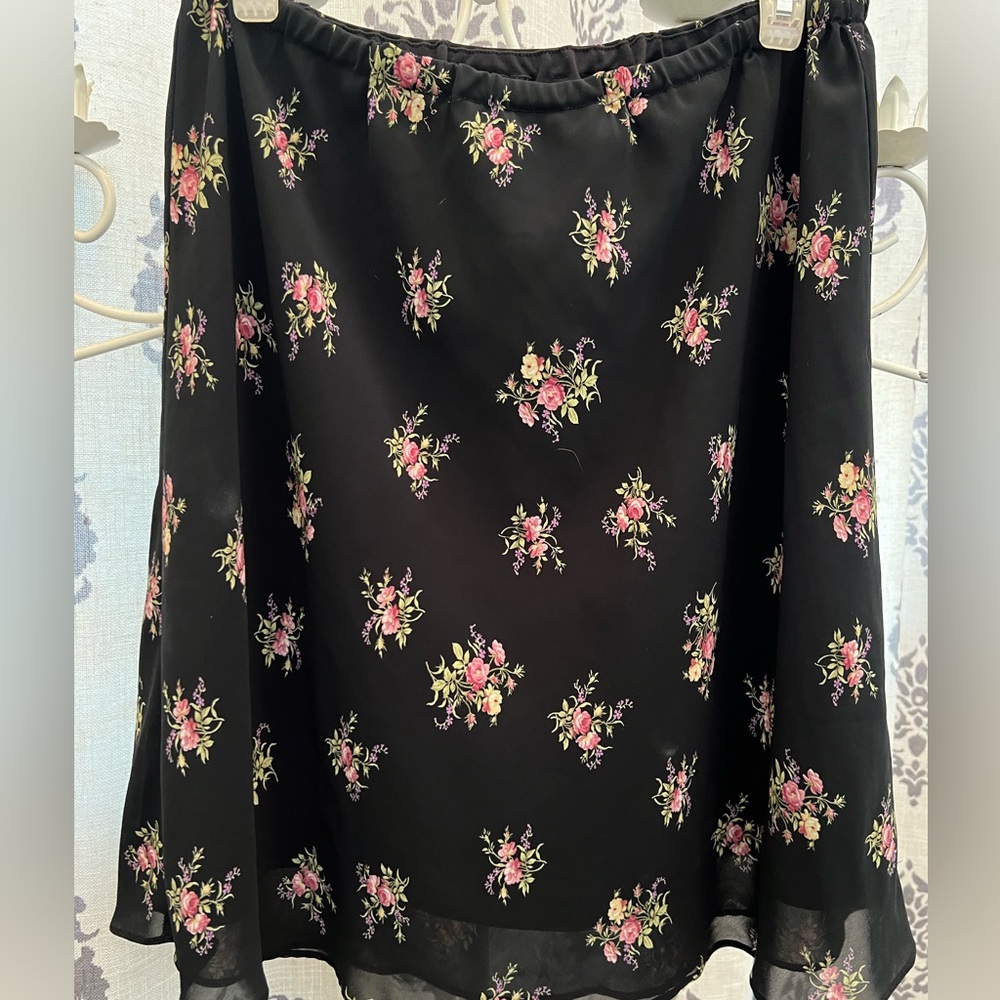 Helen Blake Black Skirt w/slip 15/16